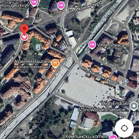 Melania In Complex Royal Towers דירה