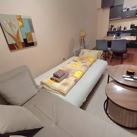 Apartment Melania In Complex Royal Towers *