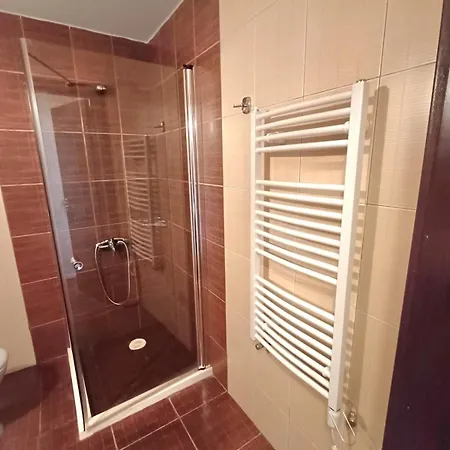 דירה Melania In Complex Royal Towers בנסקו