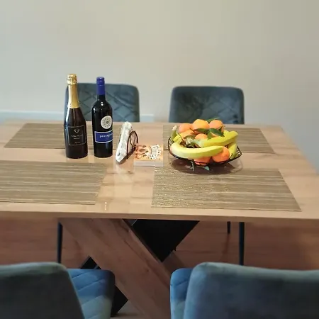 Apartment Melania In Complex Royal Towers *